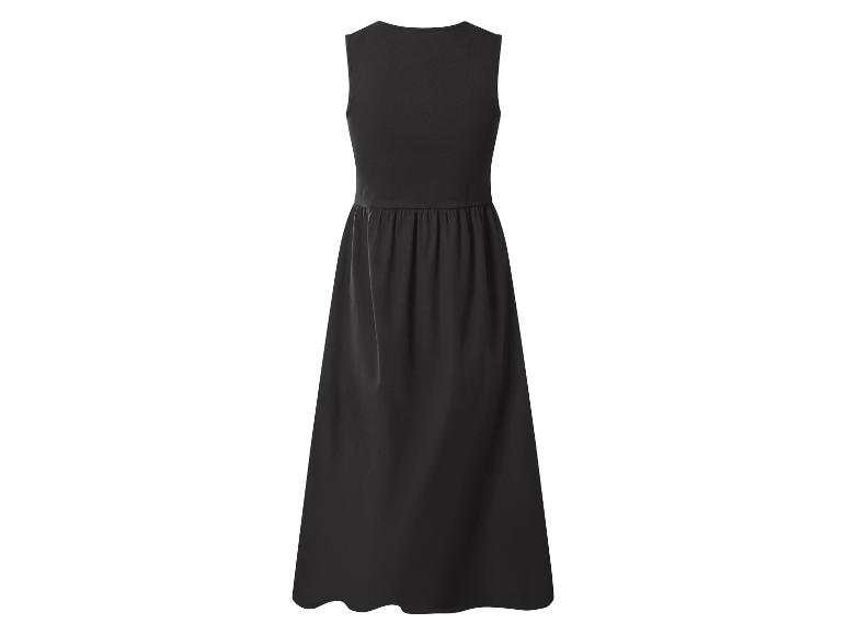 Vue arrière d'une robe longue noire unie sans manches avec une taille froncée.