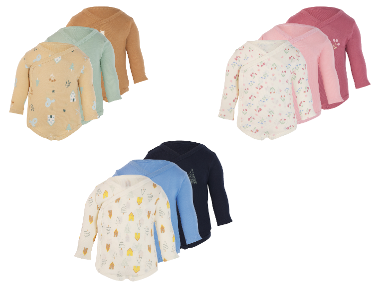 Lot de 3 bodys bébé à manches longues avec imprimés et couleurs assortis.