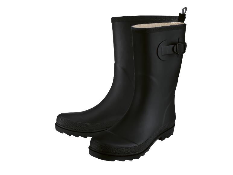 Deux paires de bottes en caoutchouc noires.