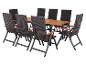 Ensemble de mobilier de jardin en rotin avec table rectangulaire et huit chaises pliantes