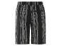 Shorts rayés noir et blanc.