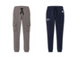 Deux pantalons de jogging : un gris avec des poches cargo et un bleu avec le logo 'Change'