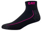 Des chaussettes noires avec des accents roses et le logo CAT.