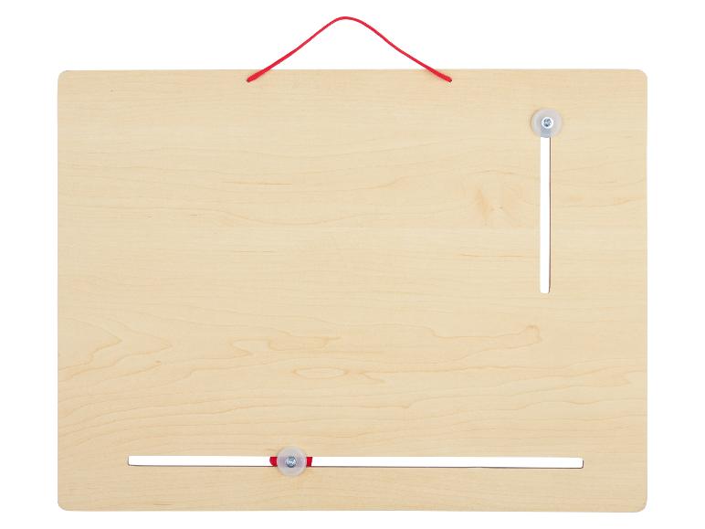 Tableau en bois avec curseurs et cordon rouge pour accrocher.