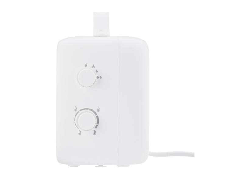 Humidificateur blanc avec deux boutons de commande rotatifs