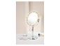 Miroir lumineux sur pied, cosmétiques Cien.