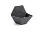 Jardinière murale anthracite en forme de losange avec trou de suspension.
