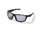 Lunettes de soleil de sport noires avec verres miroirs.