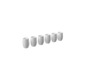Six verres blancs sur un fond blanc.