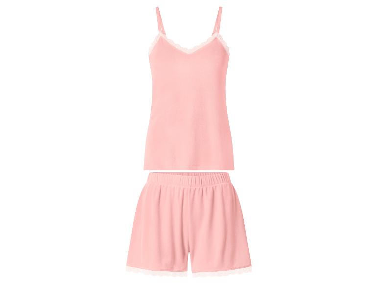 Ensemble de pyjama rose avec caraco et short, orné de dentelle blanche.