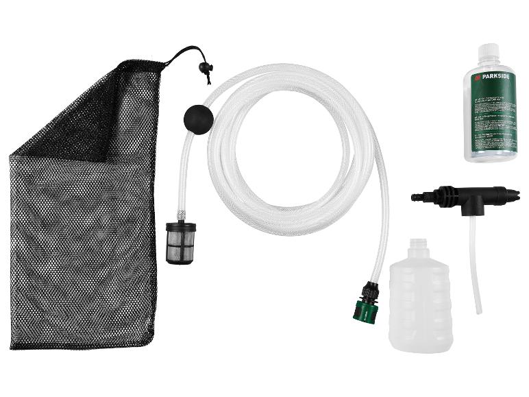 Kit nettoyeur haute pression PARKSIDE avec détergent, tuyau, filtre et sac en filet.