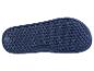 Semelle bleue avec un motif en losanges pour des tongs.