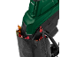 Broyeur de feuilles Parkside avec un sac de collecte rempli de feuilles d'automne.