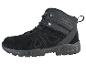 Une paire de chaussures de randonnée noires avec des lacets.