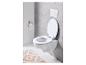 Une toilette blanche avec le couvercle ouvert et un porte-papier toilette.