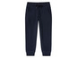 Un pantalon de survêtement bleu foncé.