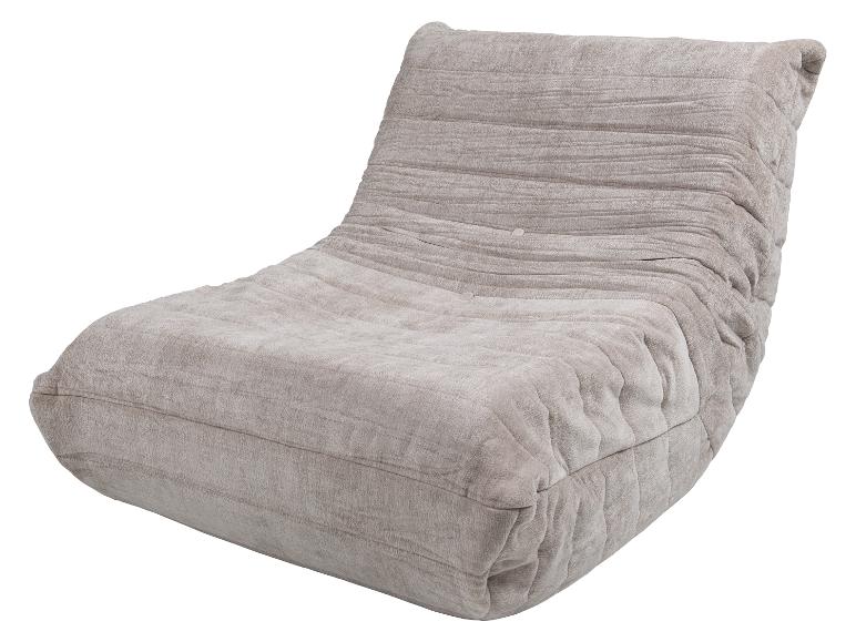 Fauteuil moderne gris plissé avec dossier bas.