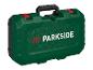 Mallette à outils verte Parkside avec poignée noire et fermoirs rouges.