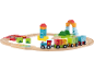Ensemble de train en bois coloré avec rails, pont et blocs de construction.