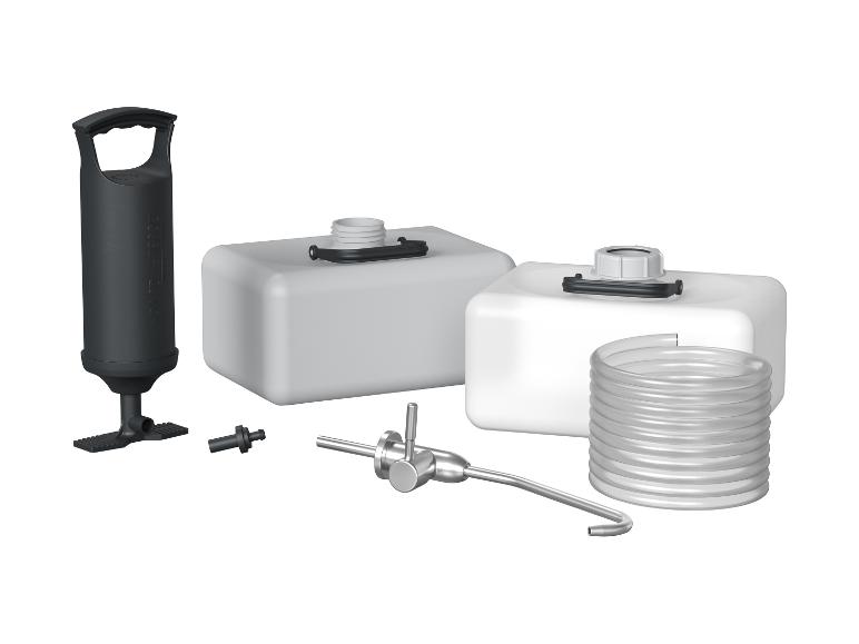 Pompe noire, deux réservoirs d'eau blancs, un tuyau et un robinet pour distributeur de boissons.
