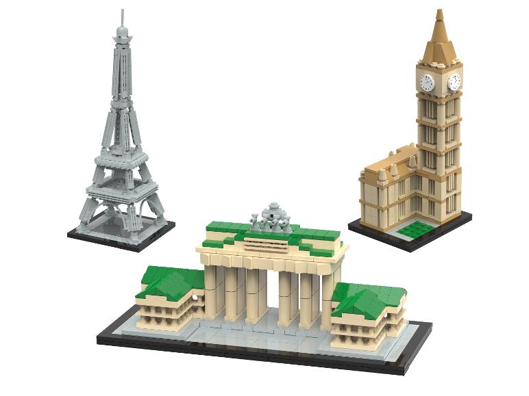 Trois modèles LEGO Architecture : Tour Eiffel, Porte de Brandebourg et Big Ben.