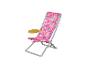 Chaise de plage BABY born rose à motifs d'animaux avec porte-gobelet jaune.