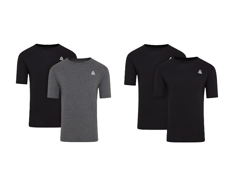 Quatre t-shirts Reebok en noir et gris