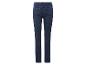 Un jean bleu foncé avec une coupe droite