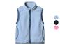 Gilet polaire bleu clair avec bordure gris foncé et fermeture éclair, disponible en trois couleurs.