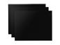 Trois tapis de cuisson noirs.