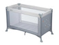 Un lit de voyage BabyComfort en gris et blanc