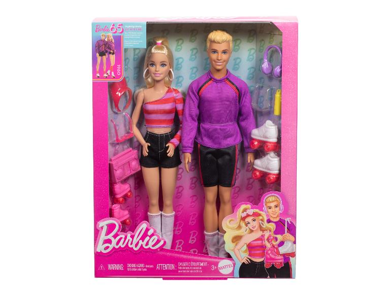 Poupées Barbie et Ken patinage à roulettes années 80 dans une boîte, avec accessoires.