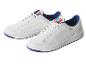 Paires de baskets blanches Lidl Trek.