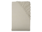Drap-housse beige en coton bio.