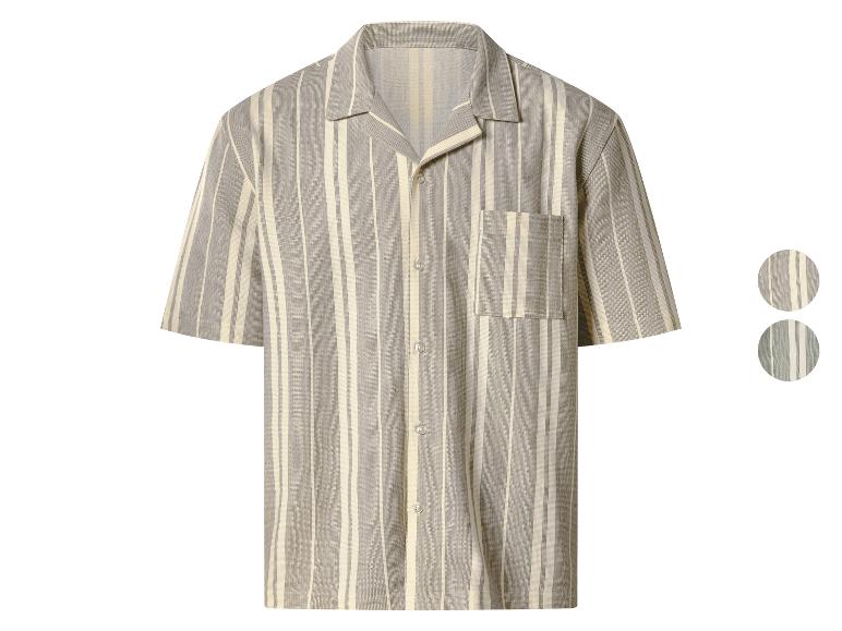 Chemise homme à manches courtes rayée avec col, en gris-beige.
