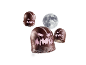 Bonbons au chocolat en forme de fantômes d'Halloween effrayants avec pleine lune et fumée.