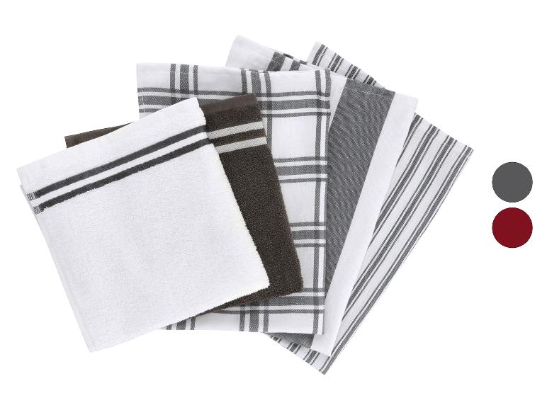 Ensemble de six torchons de cuisine avec motifs à carreaux et rayures dans des tons gris et marron.