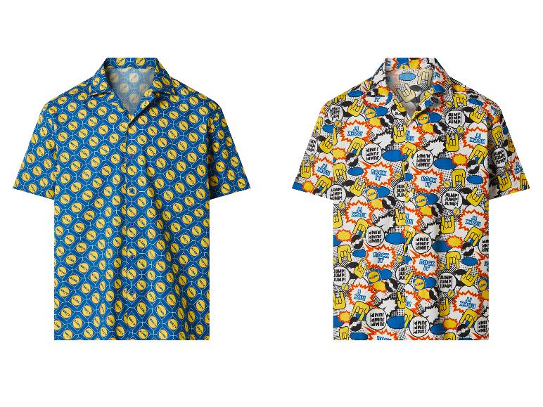 Deux chemises pour hommes à manches courtes: une bleue avec des logos jaunes, l'autre blanche avec des motifs rock style bande dessinée.