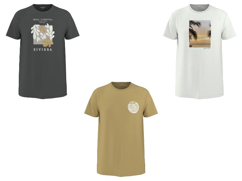 Trois t-shirts pour hommes : gris foncé avec 'Ibiza Carnival', beige avec 'Summer Wave' et blanc avec 'Golden Hour'.