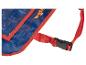 Un sac à dos bleu avec des bretelles rouges et un motif Spider-Man.