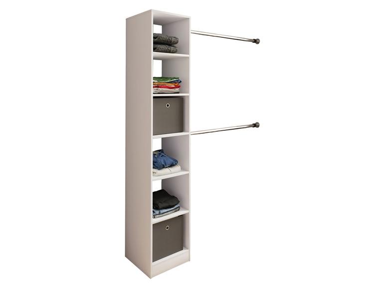 Armoire blanche avec des étagères et une barre pour suspendre les vêtements.