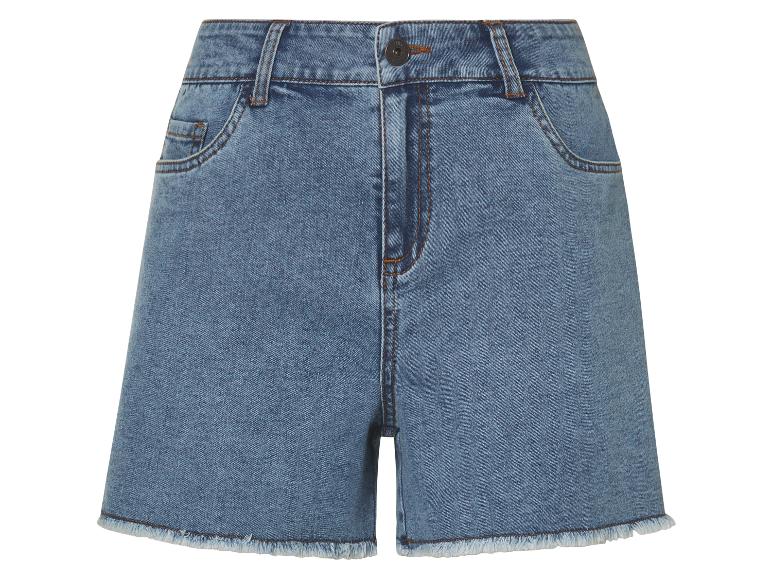 Shorts en jean tendance avec ourlet effiloché.