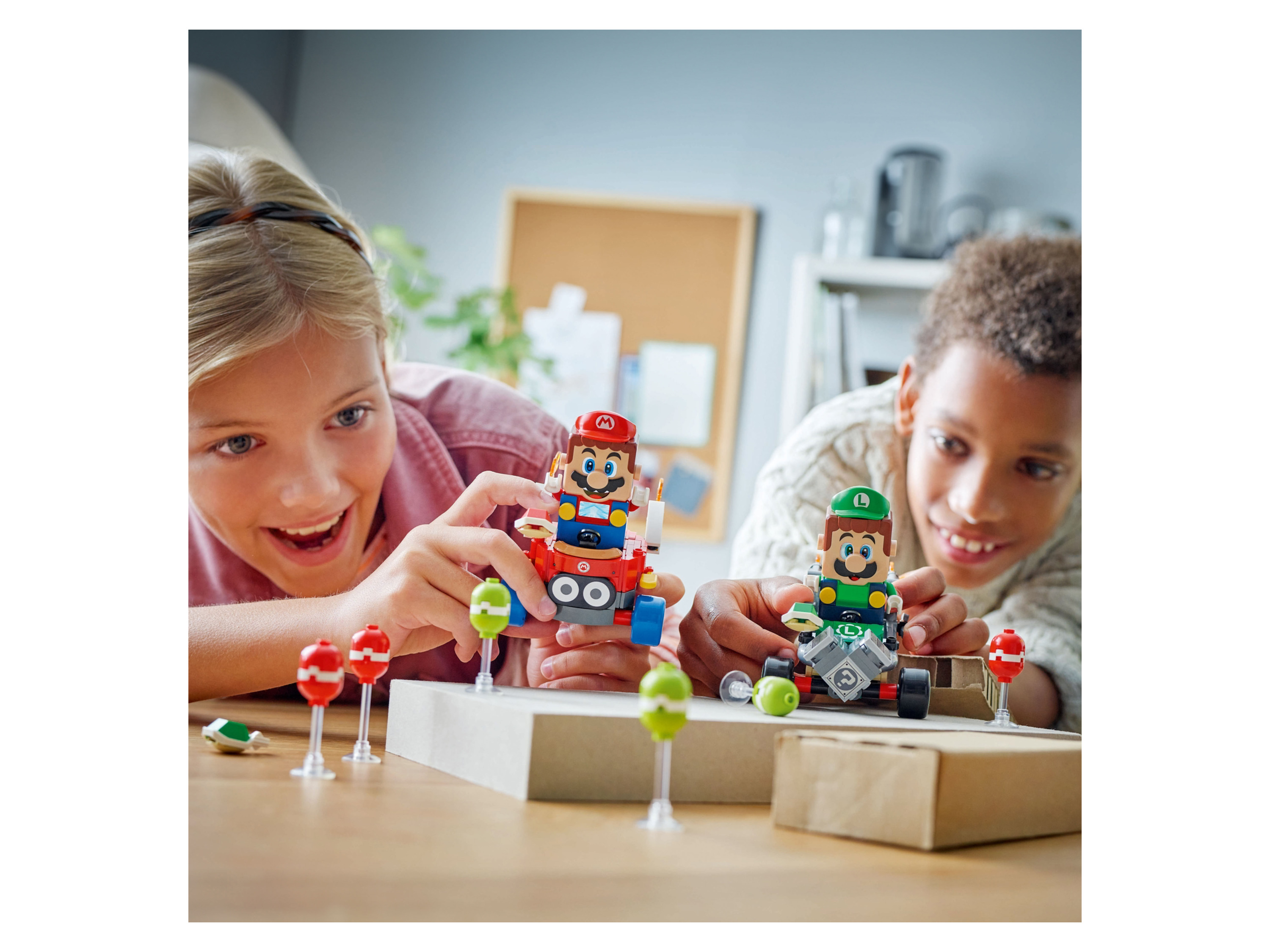 LEGO® SUPER MARIO 72034 Baby Mario vs Baby Luigi - vue 3
