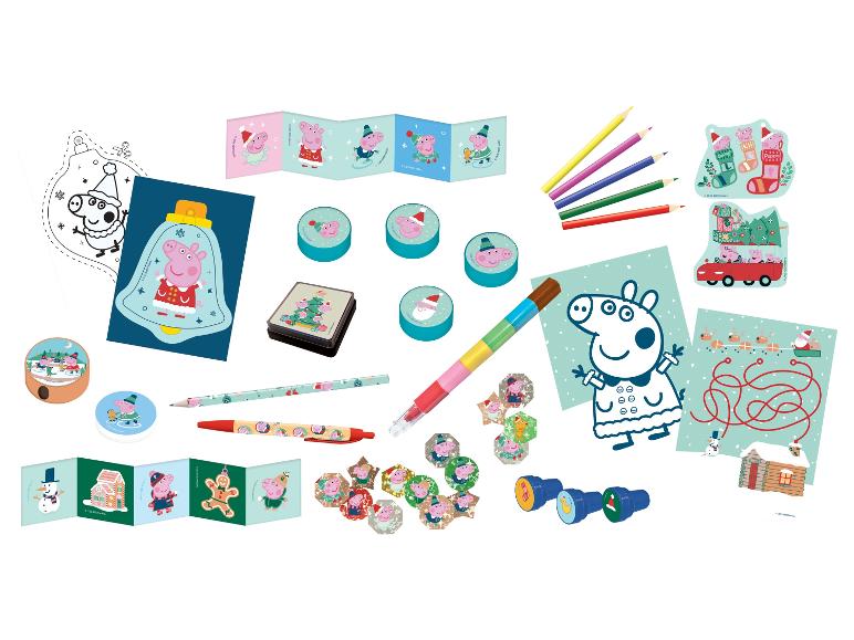 Kit d'art et d'artisanat Peppa Pig sur le thème de Noël avec crayons, tampons et autocollants.