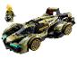 Une voiture de course LEGO Lamborghini Sián FKP 37 avec une figurine.