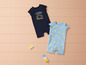 Deux bodies bébé sur le thème du soleil.