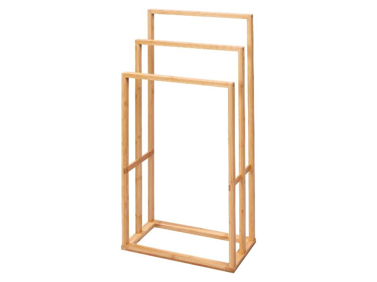 Séchoir à serviettes en bambou à trois niveaux pour salle de bain.