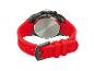Montre de sport rouge avec boucle noire, vue arrière du cadran