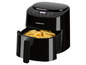 Une friteuse à air Gourmetmaxx noire avec des frites