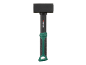 Marteau avec tête noire et manche vert